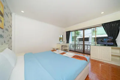 Camera familiare Deluxe — Patong Central Residence & Apartment